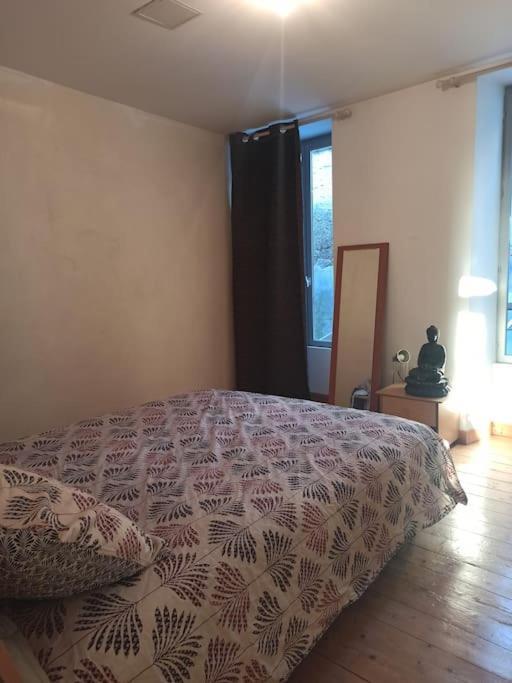 Appartamento Le Marche Parthenay Esterno foto